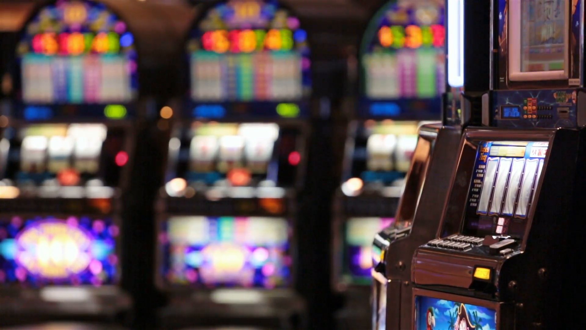 Online Slot Machines Spinning for Success